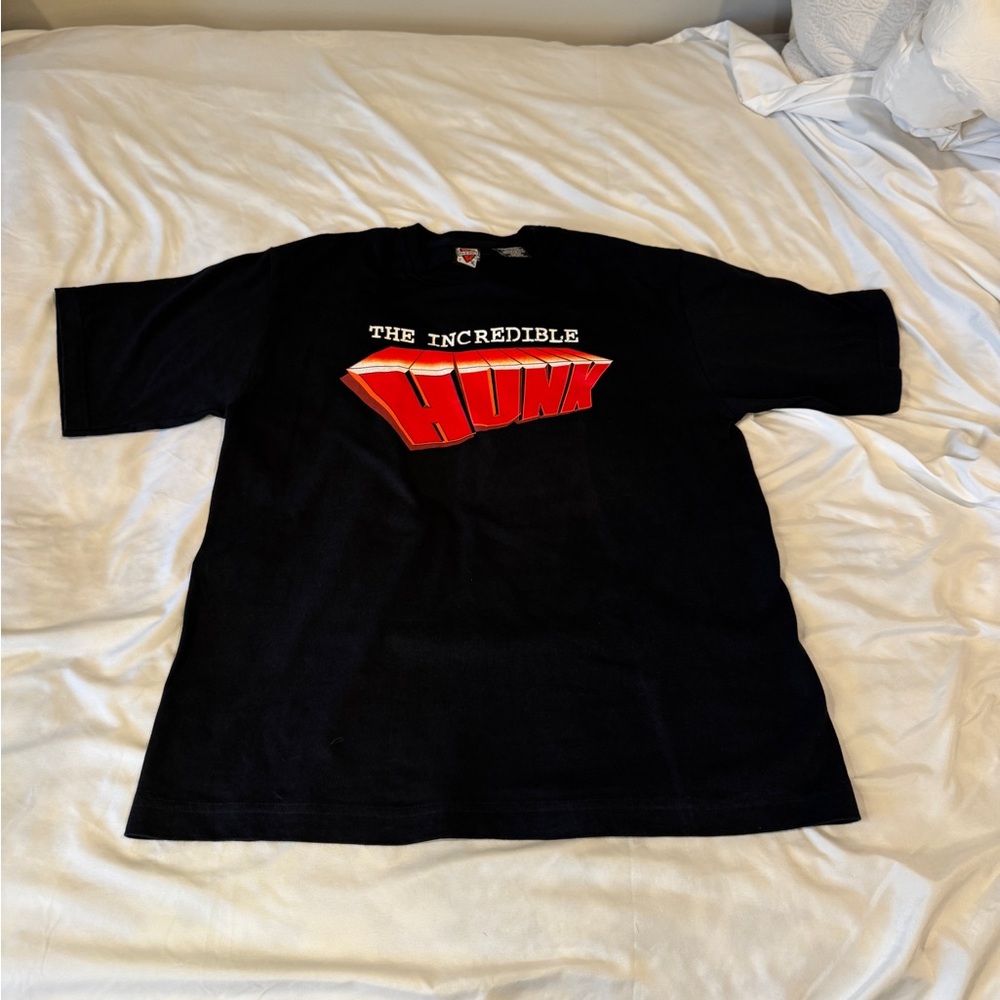 Vintage King of Hearts The Incredible Hunk Parody T-Shirt - Y2K Novelty